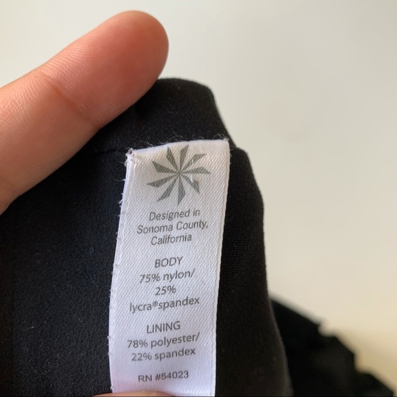 Athleta Plus Size Cobra Tights Cropped Cut Out Black Size 2X Yoga Barre Athletic - Picture 6 of 8